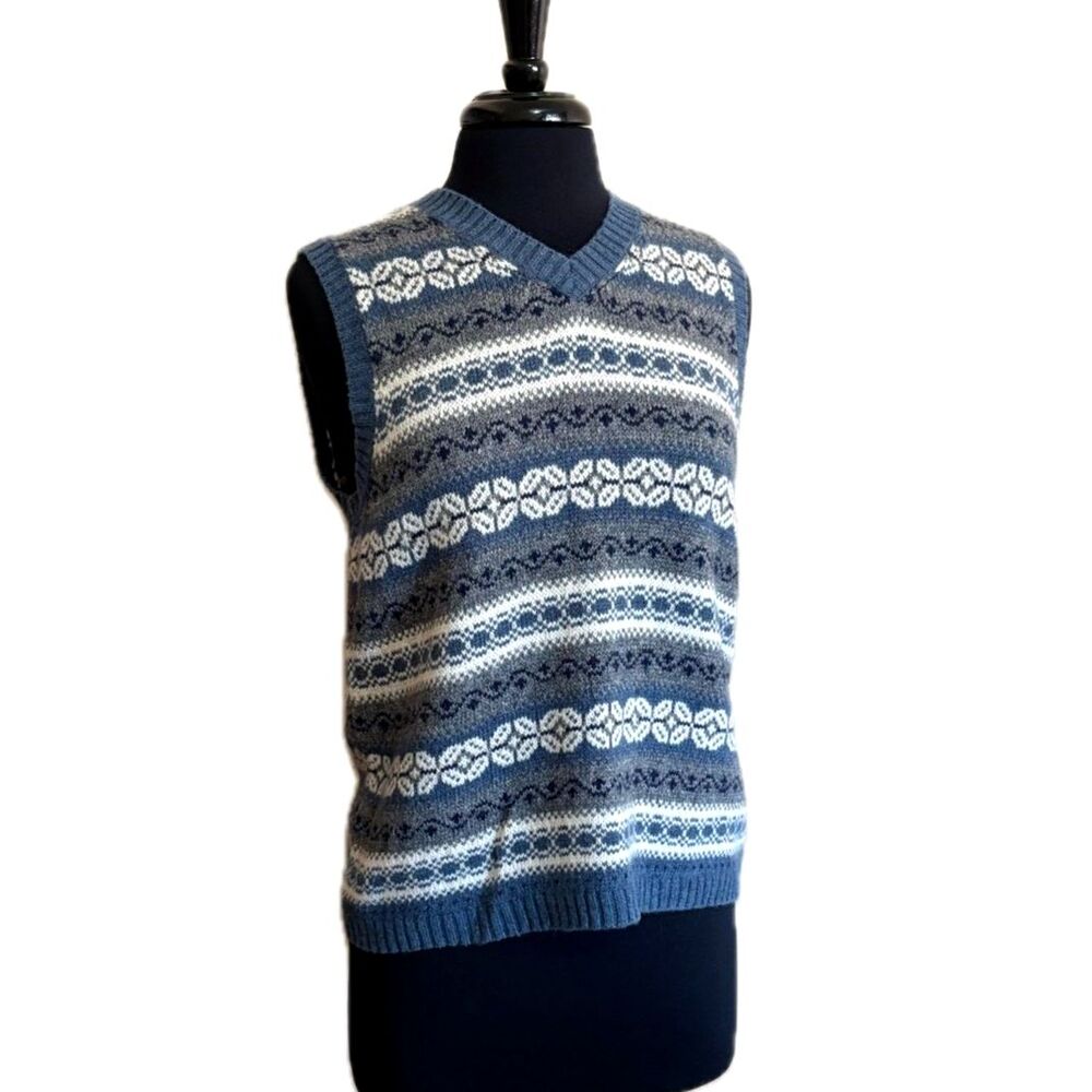 Blue, White, and Grey Fair Isle Sweater Vest Grandpa Large Wool